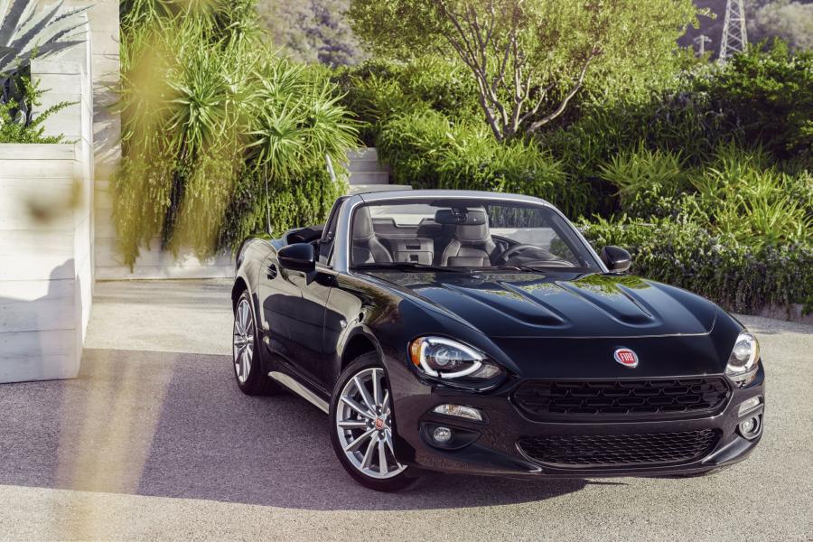  Fiat 124 Spider Lusso (348) 2016 года  (NA) (фото 40 из 43)
